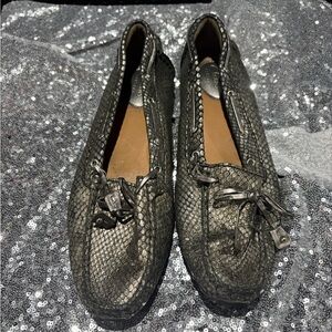 Women's Metallic Loafers